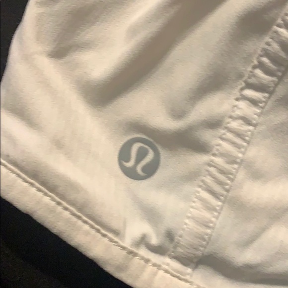 Lululemon shorts - Picture 3 of 4